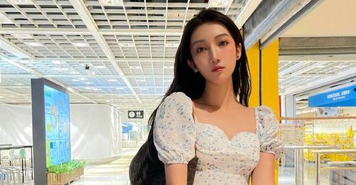 cos娱乐吃瓜群众一号,揭秘吃瓜群众一号的幕后故事 第1张 cos娱乐吃瓜群众一号,揭秘吃瓜群众一号的幕后故事 第1张